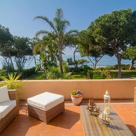 Holiday home First Line Townhouse Venalmar *